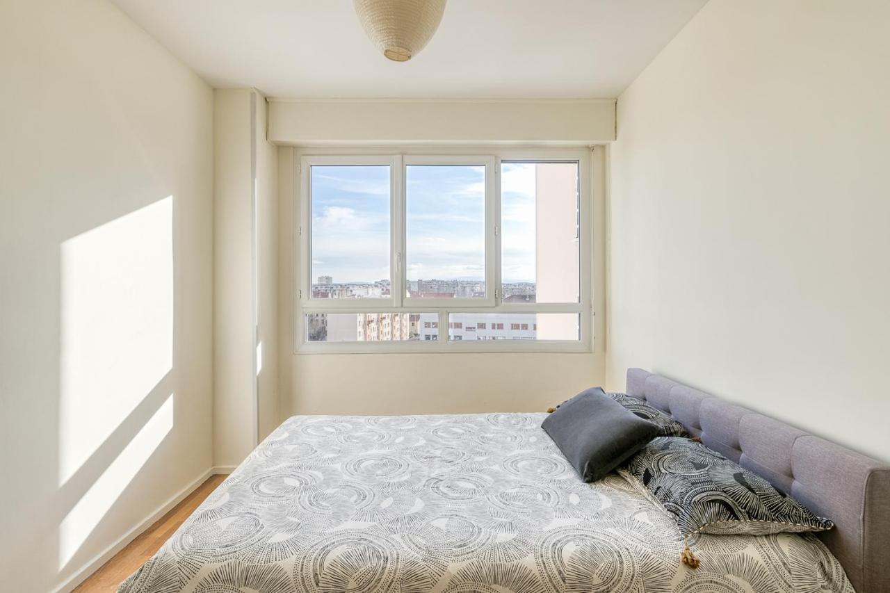 Superbe Apart 2 Rooms Lumineaux Parking Casa Lyon Exterior photo